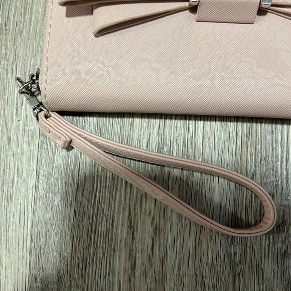 Betsey Johnson Pink Bow Wallet - Picture 3 of 12